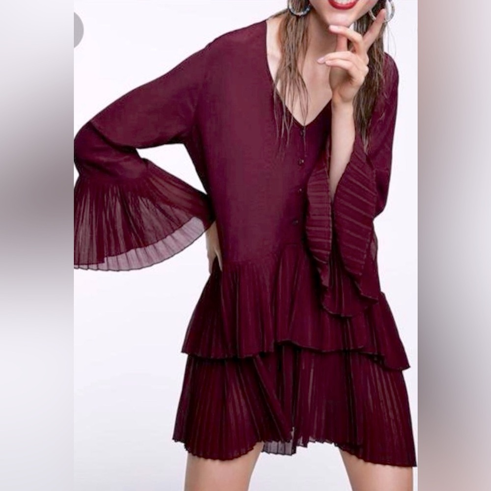 Zara Woman Maroon Red pleated‎ tiered button-front mini dress size small